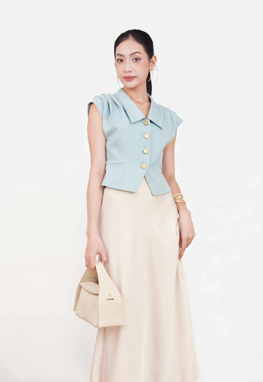 Tông pastel luôn mang đến một cảm giác trẻ trung và ngọt ngào khó cưỡng #kkfashion #áo #chanvay #chanvaylua 