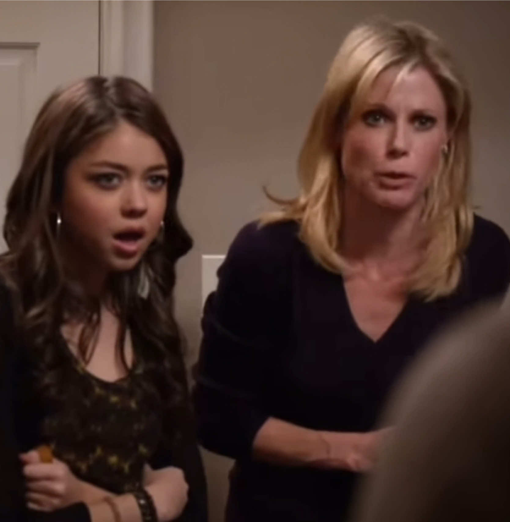 Modern family feminism #modernfamily #modernfamilyedit #fyp #gloriapritchett #clairedunphy 