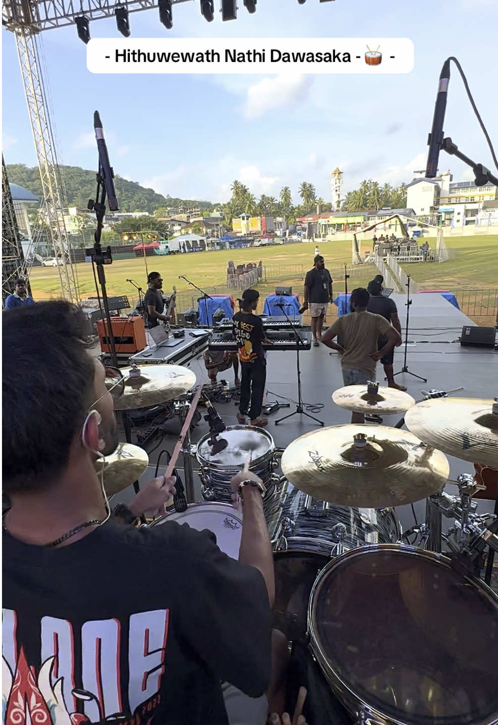 Hithuwewath Nathi dawasaka - Drum Solo  @midlanesl #live #isuradrums 