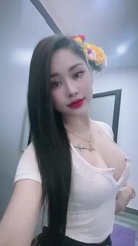 🥰🥰🥰🥰 buoi toi vv ạ hjhj 