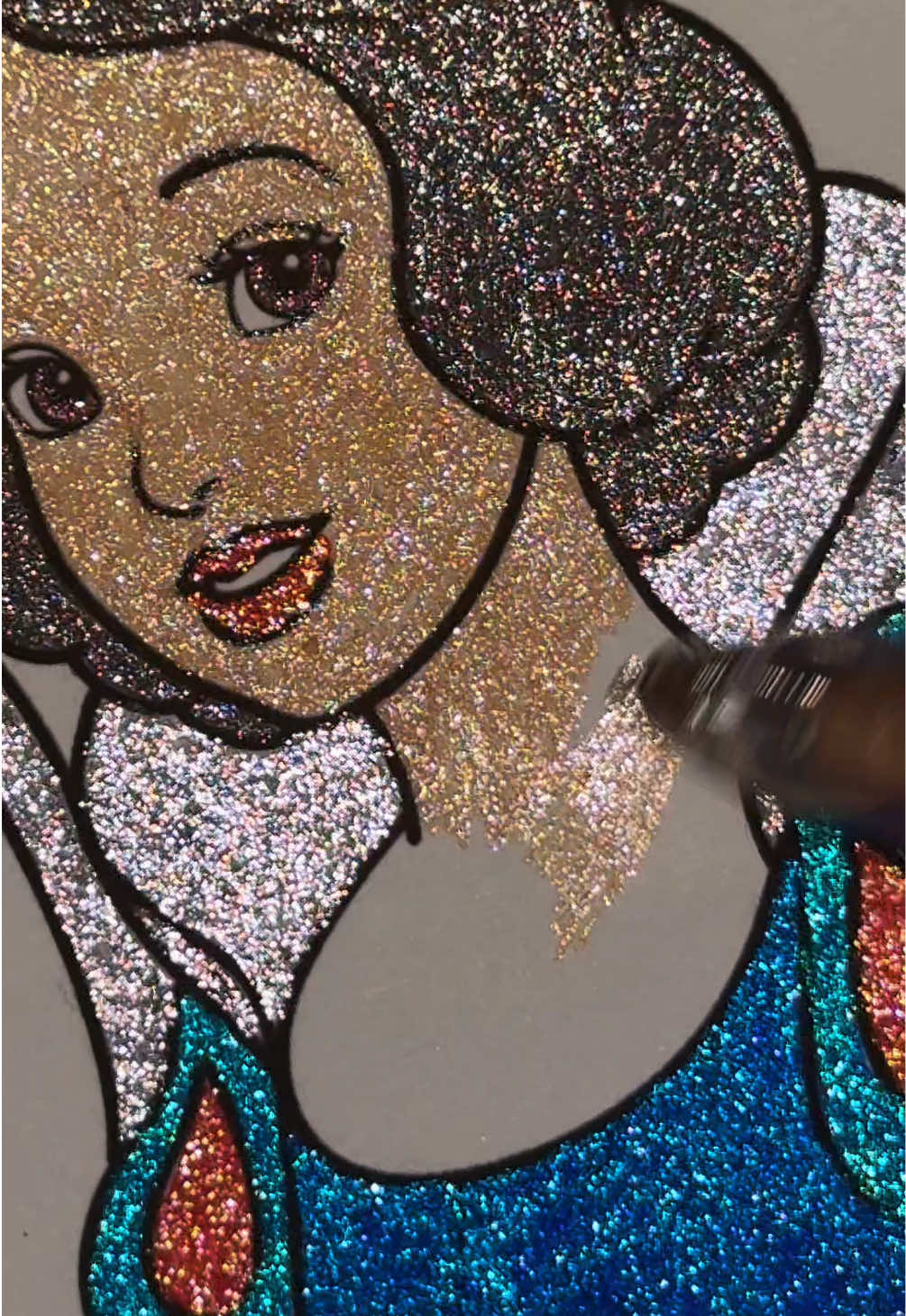 Snow White & Prince Florian colored with Grabie, ZSCM and Pentel glitter pens #glitterpens #asmr #disney #disneyprincess #satisfying
