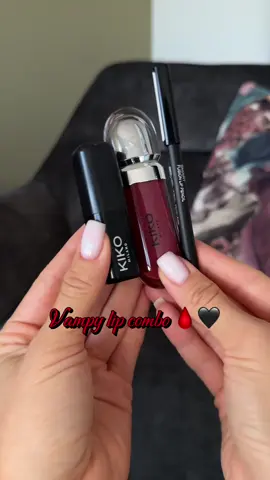 Vampy kiko lip combo 🩸🖤🧛🏻‍♀️ #kiko #vampire #makeup #lipcombo @KIKO Milano 🫶