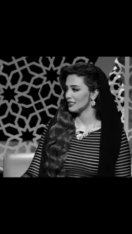 قصيدة مستعجلة 😍 
