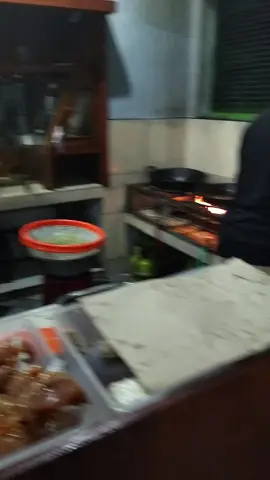 lanjut jam malam, perjuangan masih panjang💪 #fyp#perjuanganhidup#semua ada masanya#jangkauanluas