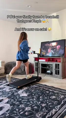 If you’ve been looking for a treadmill that can go higher than 5MPH this is it! #treadmill #homeworkout #tiktokshopcreatorpicks #tiktokshopblackfriday #superbrandclub 
