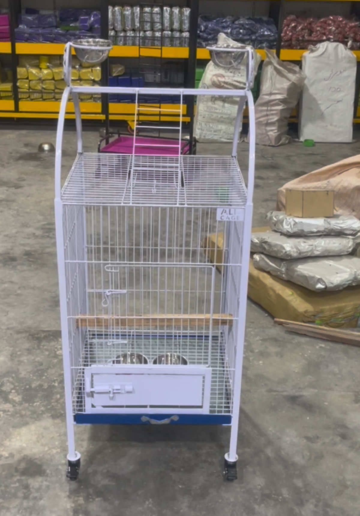 Baby fancy tame birds cage #alibirdcageofficial #alicagefactory #bestqualityproducts💯 