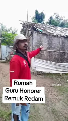 Rumah Guru Honorer Remuk Redam.😀 #viral #videoviralitiktok  #deliserdang  #guru 