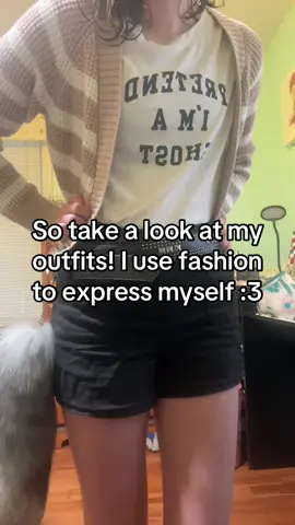 Silly #fashion #outfit #outfitinspo #fashiontiktok #altfashion 