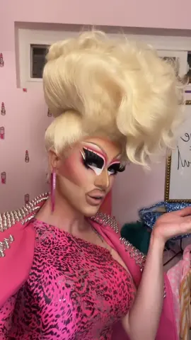 @trixiemattel or @Lanndon & Lyric 👀💕 #fyp #drag #dragqueen #dragqueens #trixiemattel 