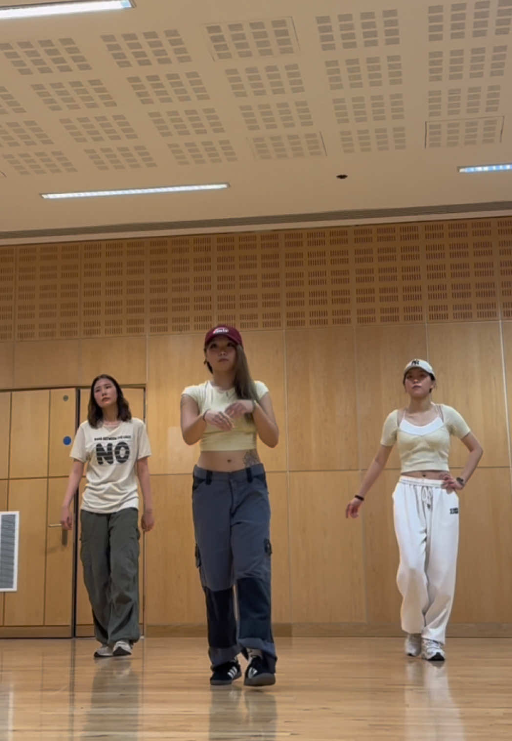 Just vibes with this one 🖤✨  #folded #choreography #lusherchoreography #fyp #tik_tok 