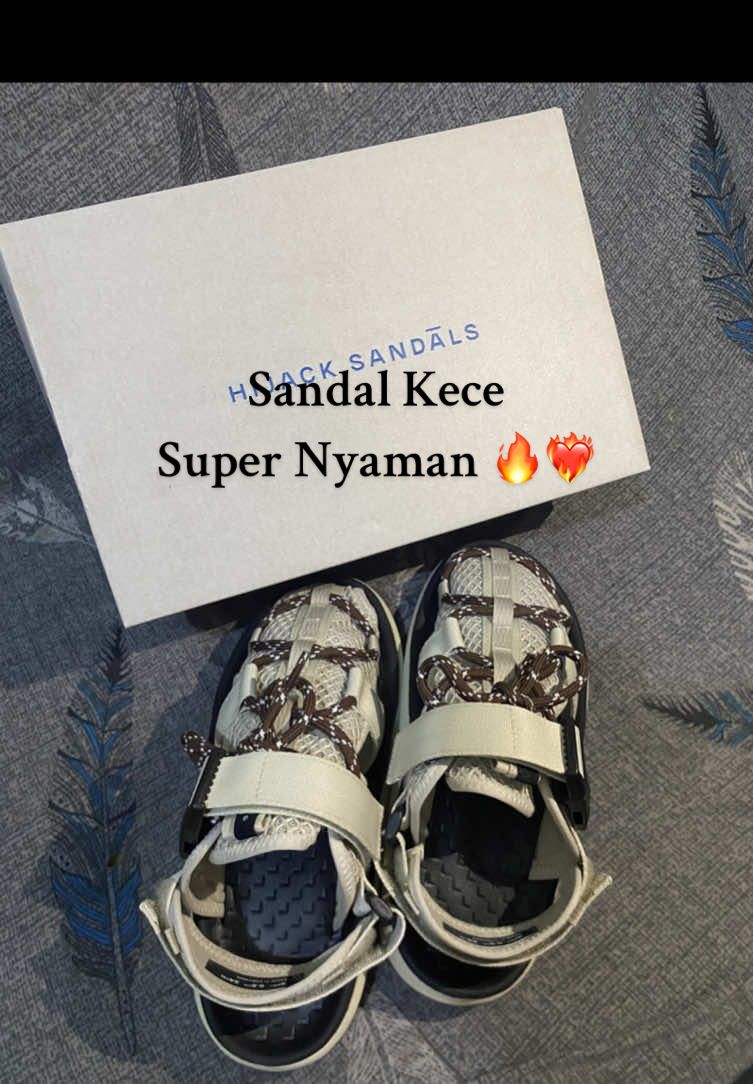 Mari berpetualang 🙈❤️‍🔥🔥 @Hijack Sandals  #hijacksandals #atlasgobi #sandal #Outdoors #fyp 