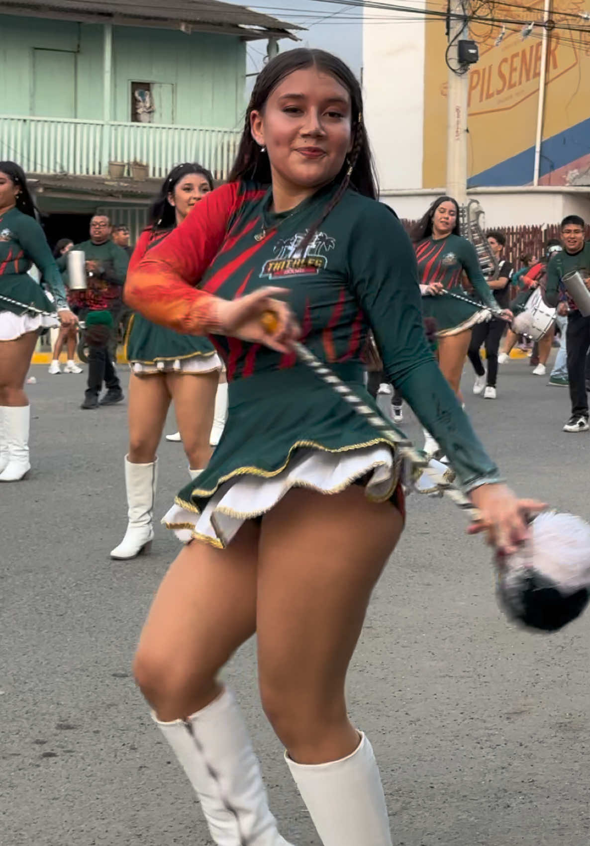 Una bastonera increíble ❤️❇️  #bastoneras  #choneralinda❤💕💕😍 