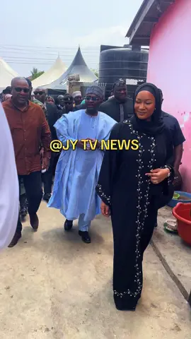 The President of Ghana, H.E. John Dramani Mahama, together with H.E. Alhaji Said Sinare and the former Vice President of Ghana, graced the final funeral rites of Sheikh Ali Akwatima to pay their last respects.”#creatorsearchinsights2025 #viraltiktok #HEALHAJISAIDSINARE #football #demorcracy #zongopower #FOLLOWMEFORMOREUPDATES 