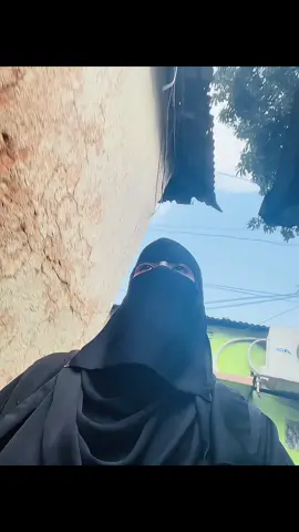 কেমনে ভাই😂!#viralvoice #trendingsound #foryoupage #1millionviews #fypppppppppppppp 