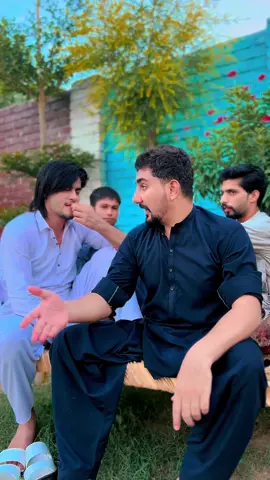 Mention kay dozmaran 🤣🤣#saleemshena7075 #shenafunnyvideo😁 #shenaforyou😂 @👑 KPK FUNNY KiNG 👑🐓 @🦋Mr_Rizwan🦋 