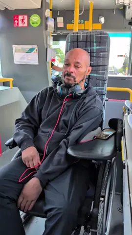 Day pass vibes 🍝☀️ Professor Nigel kicking with his left leg 💪🏾🔥 #StrokeRecovery #ThaiJiuJitsu #ScantleburyMMA #ProfessorNigel #ComebackStrong