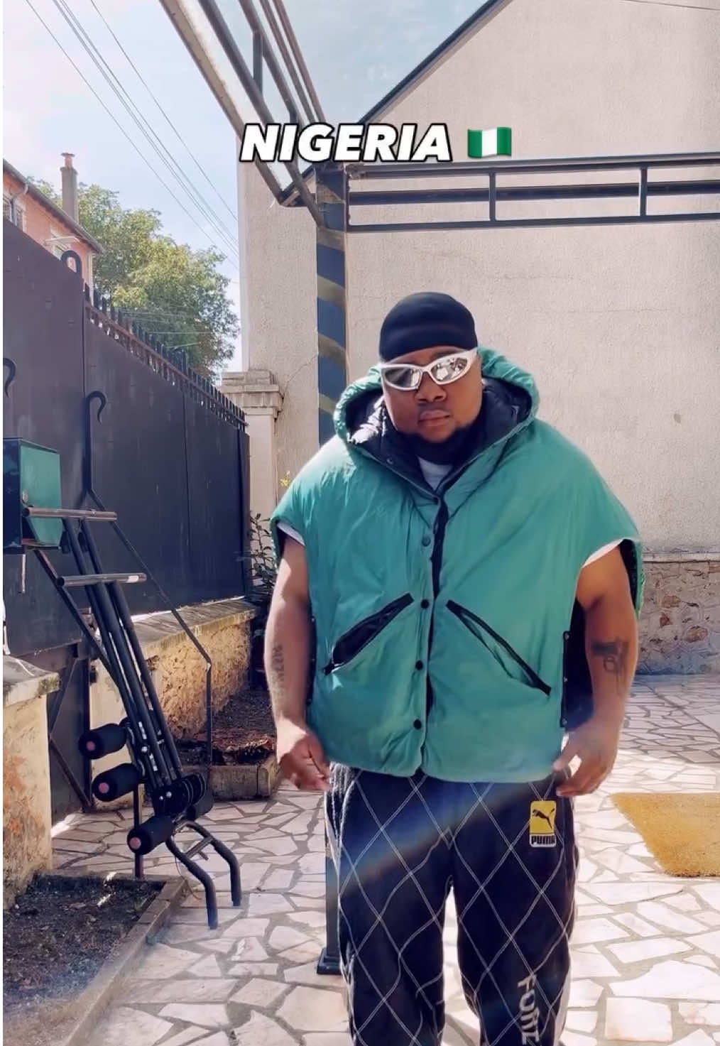 P. 2 heist scenes in movies 🎬📽️🎞️🍿📼🎦🔫 Your favorites? 😭 #actor, write the next countries… STAY FOCUSED - GOD BLESS YOU ❤️ Believe in your dreams, never give up 🌟 #humor #music #viral #pourtoi  