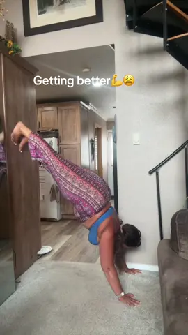 #exercise #handstand #legs #legsday 