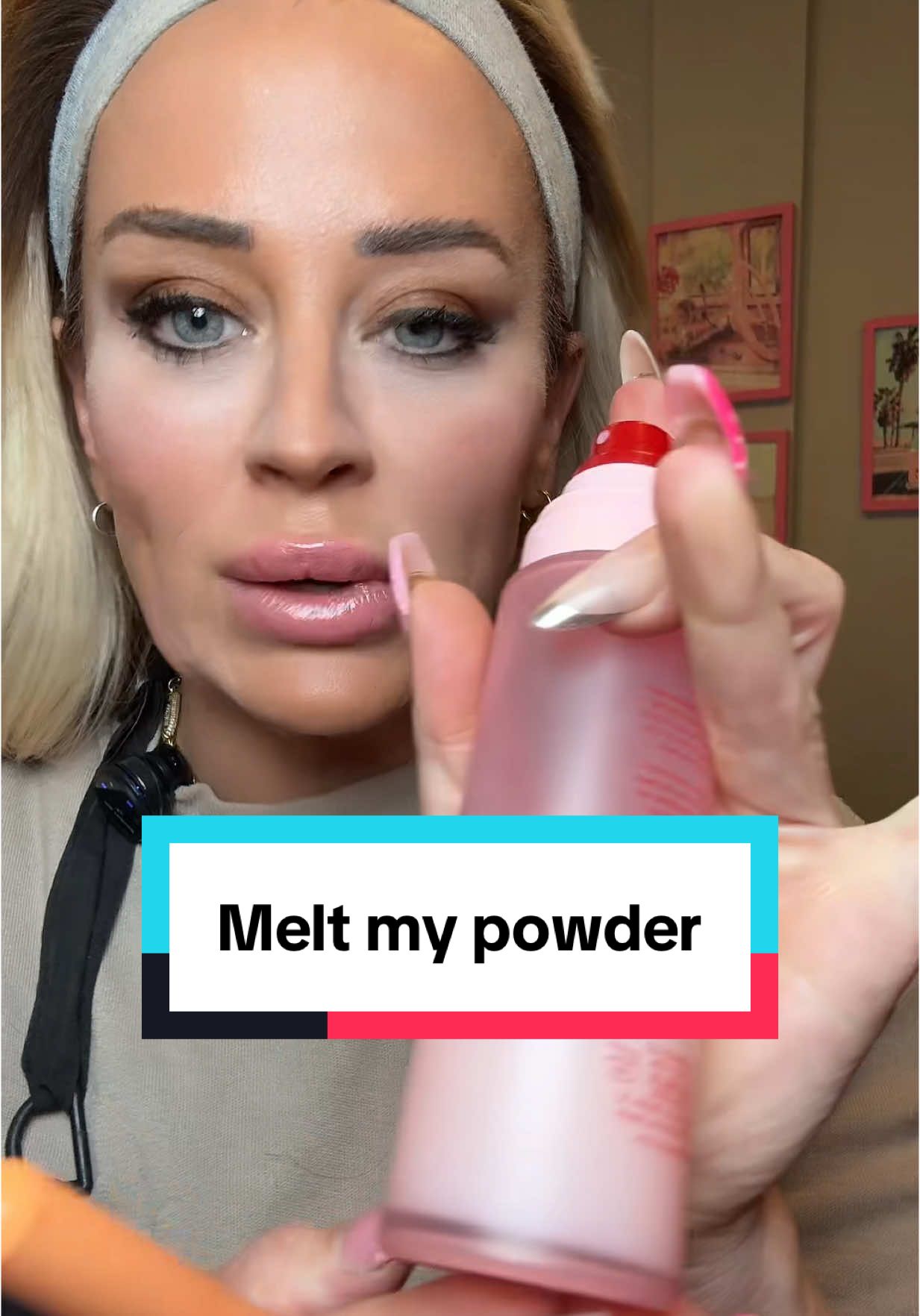 Melt my powder?!!! Wow@ONE SIZE BEAUTY #onesizebeauty #onesize#onesizepowdermelt #powdermeltspray #settingspray 