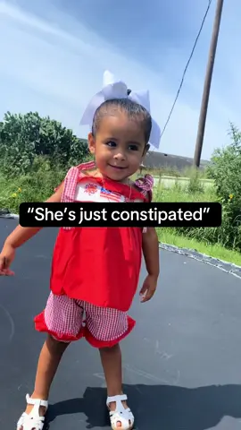 Here are the common symptoms of neuroblastoma: •Lump or swelling in the abdomen, chest, or neck •Belly pain or feeling full •Weight loss or loss of appetite •Bone pain or limping •Bruising or dark circles around the eyes •Swelling in the legs, chest, or face •Constipation or trouble urinating •Coughing or trouble breathing •Fatigue or weakness #ivystrong💛 #childhoodcancerawareness #fyp #gogoldforchildhoodcancer #faithoverfear 