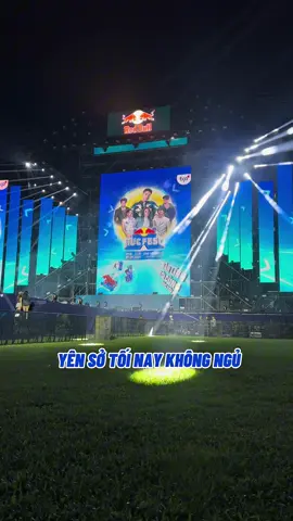 Mới chạy sân khấu mà cỡ này thì tối mai cỡ nào, Húc tới đi #RedBull #BanLinhToiCungHucToiDi #RedBullHucFest