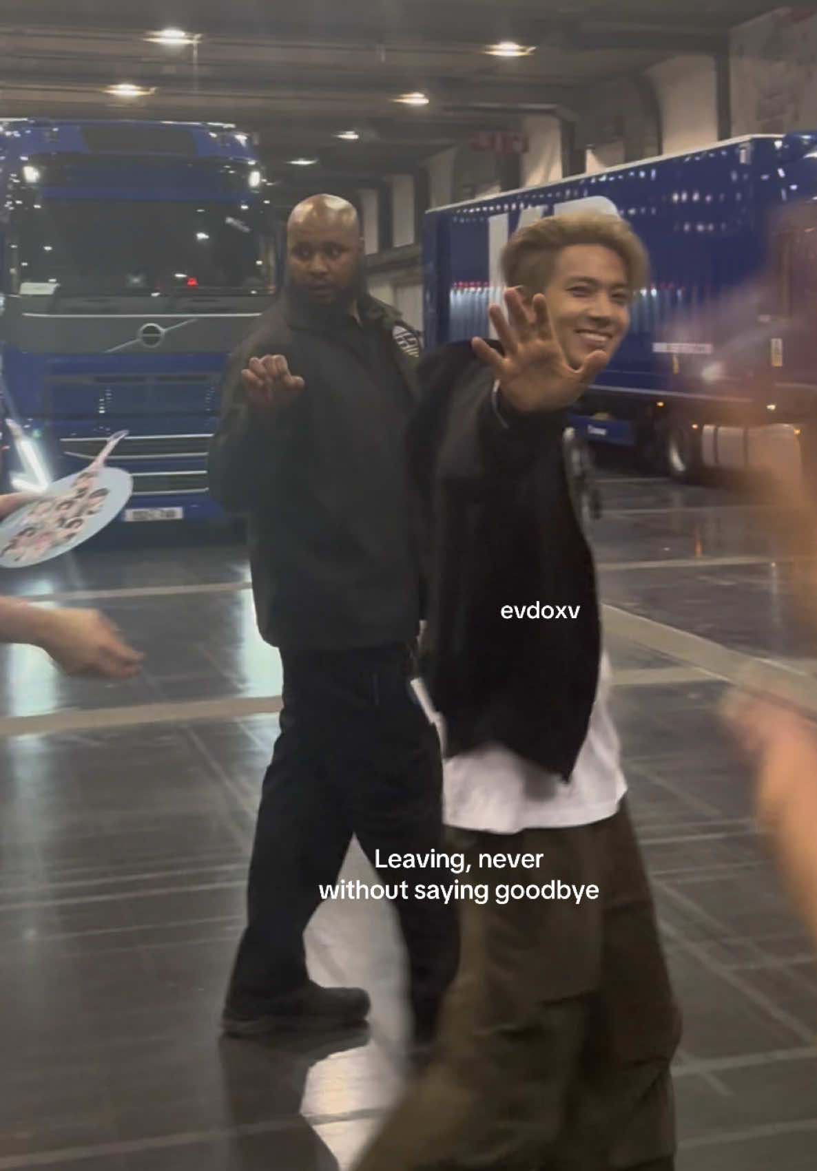 Just wanted to note, this wasn’t about wanting to be remembered, but about showing kindness to someone who has brought me so much comfort through his music and personality. That day, it was freezing and he looked so cold the whole time, so I kept saying how I wished I could give him my hot pack. I never expected it to happen. But it did. Not because I wanted recognition, but because I wanted him to know there are people who genuinely care about him as a person. That there are people that see him, as a human. When he told me he remembered that moment, it made me tear up from happiness, because it showed that small acts of kindness can stay with someone, even after time passes. That’s all I ever wanted: for him to feel cared for the way he makes us feel cared for. I never asked him if he remembered me, and honestly I don’t care about being remembered. I usually don’t pay attention to negativity, but it hurts to see people twist something that came from a place of pure sincerity. Some people are so quick to be mean when they see others happy, and I truly don’t understand why. Being kind is free, and it can mean so much more than people realize.  At the end of the day, I’ll keep holding onto the beauty of this memory, because that’s what matters.  #heeseung #leeheeseung #heeseungenhypen #enhypenheeseung #enhypen 