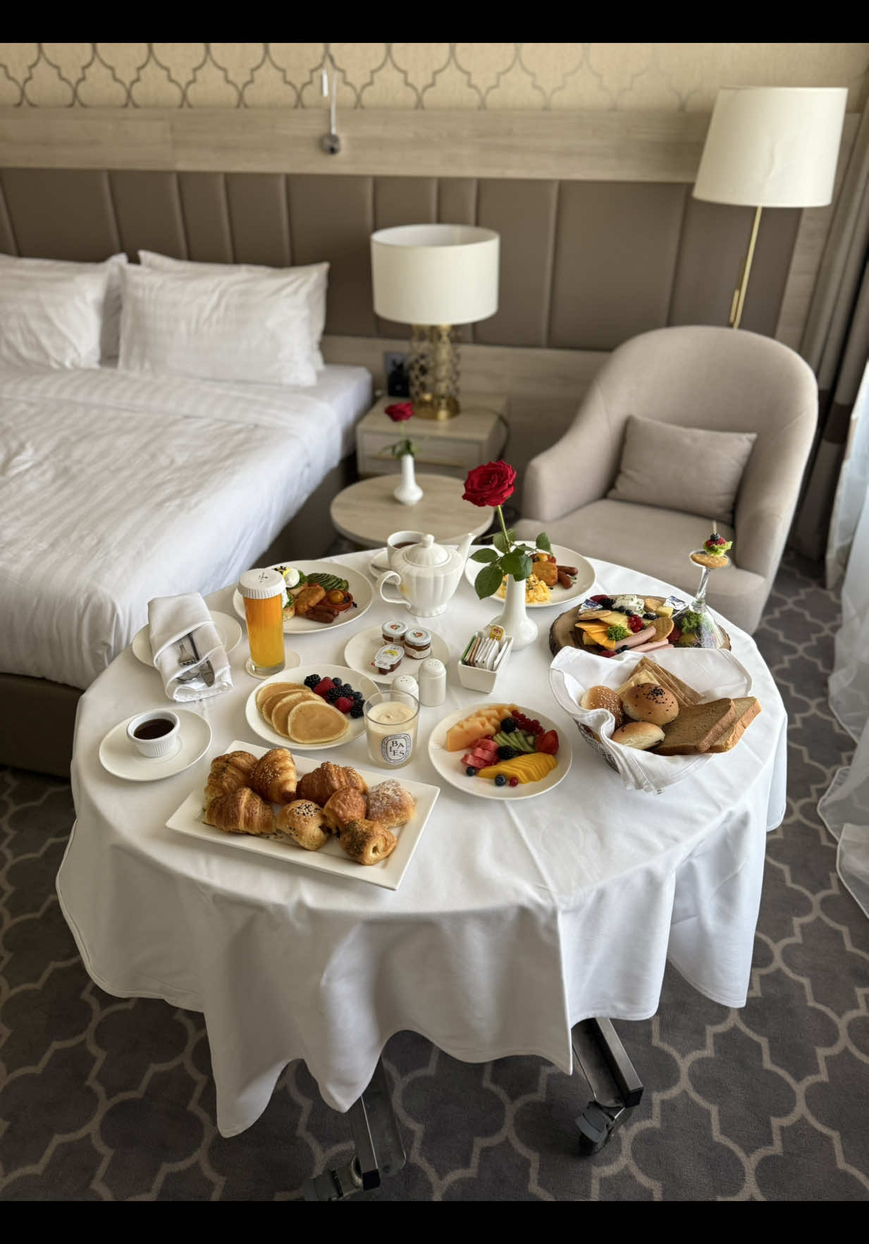 أفخم فطور فندقي في مكة 🕋 ☕️ #فندق_ورقان_العزيزية #اكسبلور #foryou #fyp #مكة 