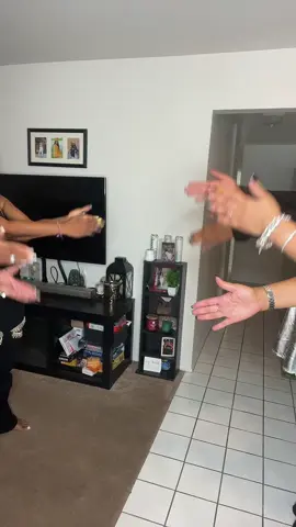 Go Crazy @CherinotCherie !!!@BoozyBroads 