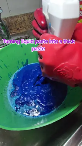 Turning liquid paste into a thick paste  Enjoy my besties  #CleanTok #comet #thick #handmixing #fyp 