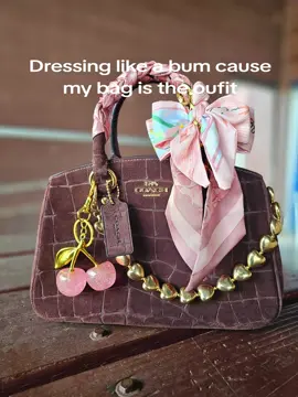 Lets see yours!  #coach #bag #foryoupage #viral #foryou 