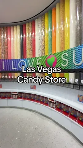 A candy lovers DREAM!! #candystore #lasvegasfood #candylover #lasvegaseats #candytastetest  . Candy store Las Vegas