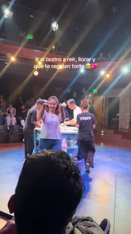 Obra: velas de cumpleaños 🎂  #teatro #obradeteatro #limaperu #planes   @La ira producciones 