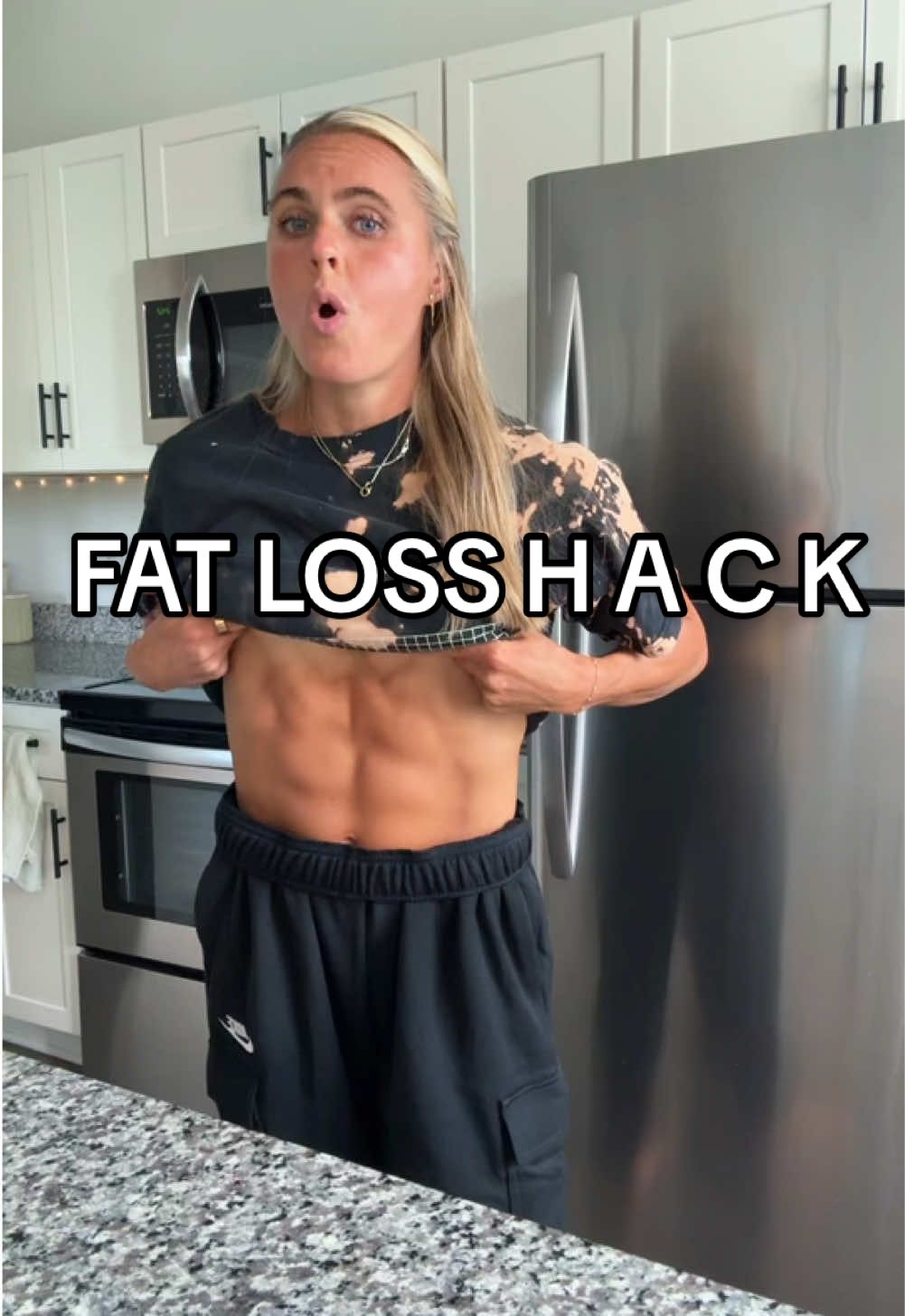 SOUR helps combat SWEET…Or in other words…those sugar cravings😮‍💨 HACK: Frozen. Passion. Fruit. Tastes like Sour Candy. Only 75 Cal for 1 1/4 Cup😱 #fatlosstips #healthydessert #healthysnacks #weightloss  Next time you are craving that Sugar..give these a try😏