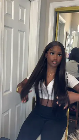 the perfect beginner wig💕 click yellow shopping cart 🛒@ISEEHAIR #gluelesswig #beginnerwig #wiginstall #iseehairbeauty #wigtok 