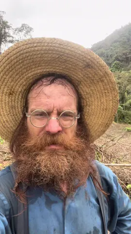 Fixing hole in fence want to plant corn to wet #offgrid #homesteading #cornfield