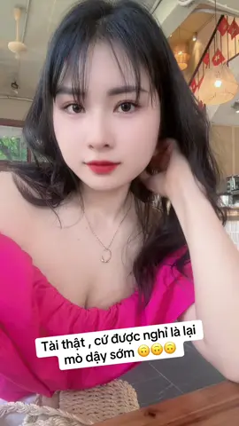 Chào buổi sáng ✌️#tiktok #girl #chaobuoisang #yf 
