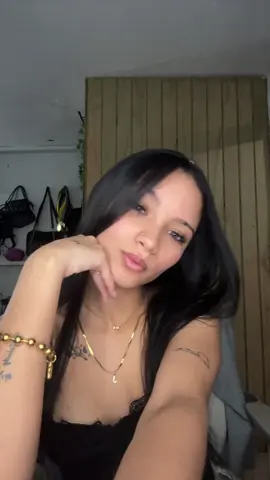 Pa’ estar con un tipo tan flojo🙂‍↔️… #parati #foryou #viral 