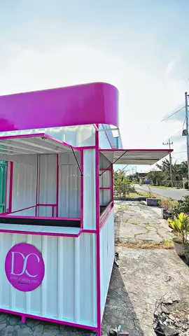 Dan kita readykan lagi booth custom premium dengan uk 170x150, tidak tanggung2 sekali pesan langsung 2unit untuk konsumen Poncol Magetan 🤩🤩🤩🤩 #perintisbukanpewaris #booth #container #storybooth #viralvideo 