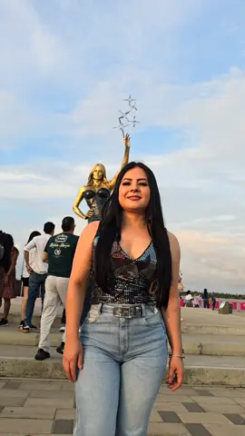 @DIANEY HOYOS  CANTANTE #mitontoamor #lareinadelacumbia #parati #tendencia #viraltiktok 