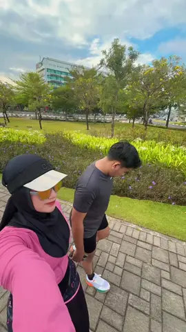 Sapusing krn umur su tua #bikinpusing #fypage #pelarikonten 