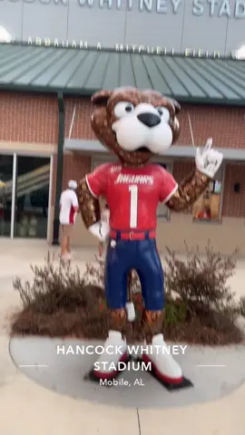 I’m Lurking#southalabama #mobilealabama #dexter #jags #fyp 