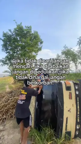 ☺️#trukmaniaindonesia #fyp #truktebu #tebu #laka #drivermuda #umplung_mania #fyppppppppppppppppppppppp 