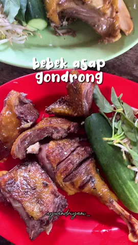dabesttttt✨ #bebekasap #bebekgoreng #kulinerjepara #jepara24jam #entog 