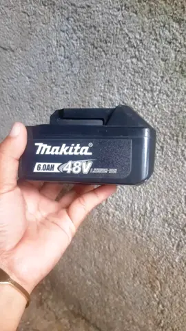 impact wrench battery  #batteryimpact  #makitatools  #battery #CapCut 