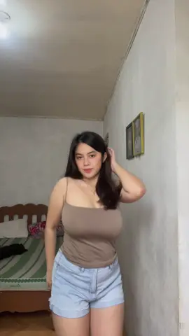 Ganda gandahan 🤷🏻‍♀️
