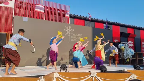 โชว์เพลงเกี่ยวข้าว  ดูแล้วเพลินเพลิน สนุกสนาน #เกี่ยวข้าว  #showthailand  #expoosaka2025 
