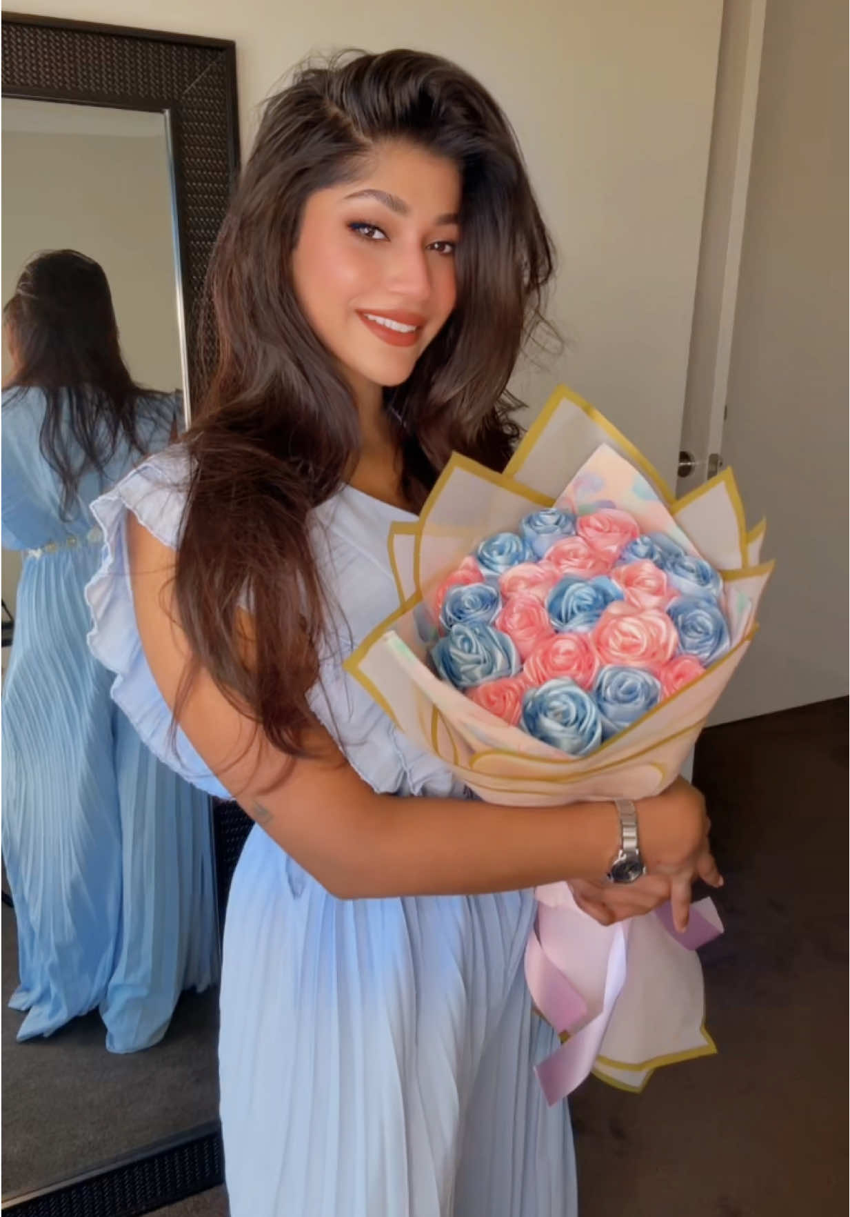 🩵🌸🩵 in love with this bouquet 😍 #DIY #craftroses #trending #fyppppppppppppppppppppppp #viral 