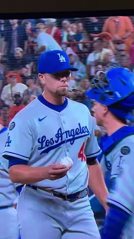 WHAT THE ACTUAL F—-!!! #fyp #ladodgers #baltimoreorioles #MLB 