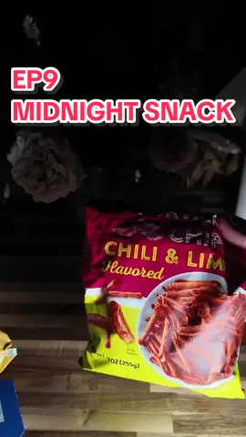 DINE OR DASH S1 EP9 - MIDNIGHT SNACKS #mukbang #foodreview #midnightsnack #lemonadechips #reesesoreo 