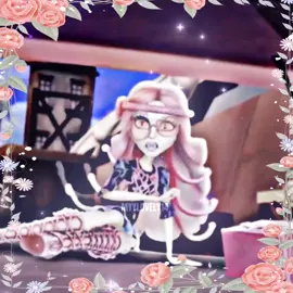 Will prob delete later SC: yelpsscenepack AC: van9shed.mp3 Art Credit: Zeebythesea (left photo), efs (right photo) #viperinegorgon #viperinegorgonedit #monsterhigh #monsterhighedit #frightscameraaction 
